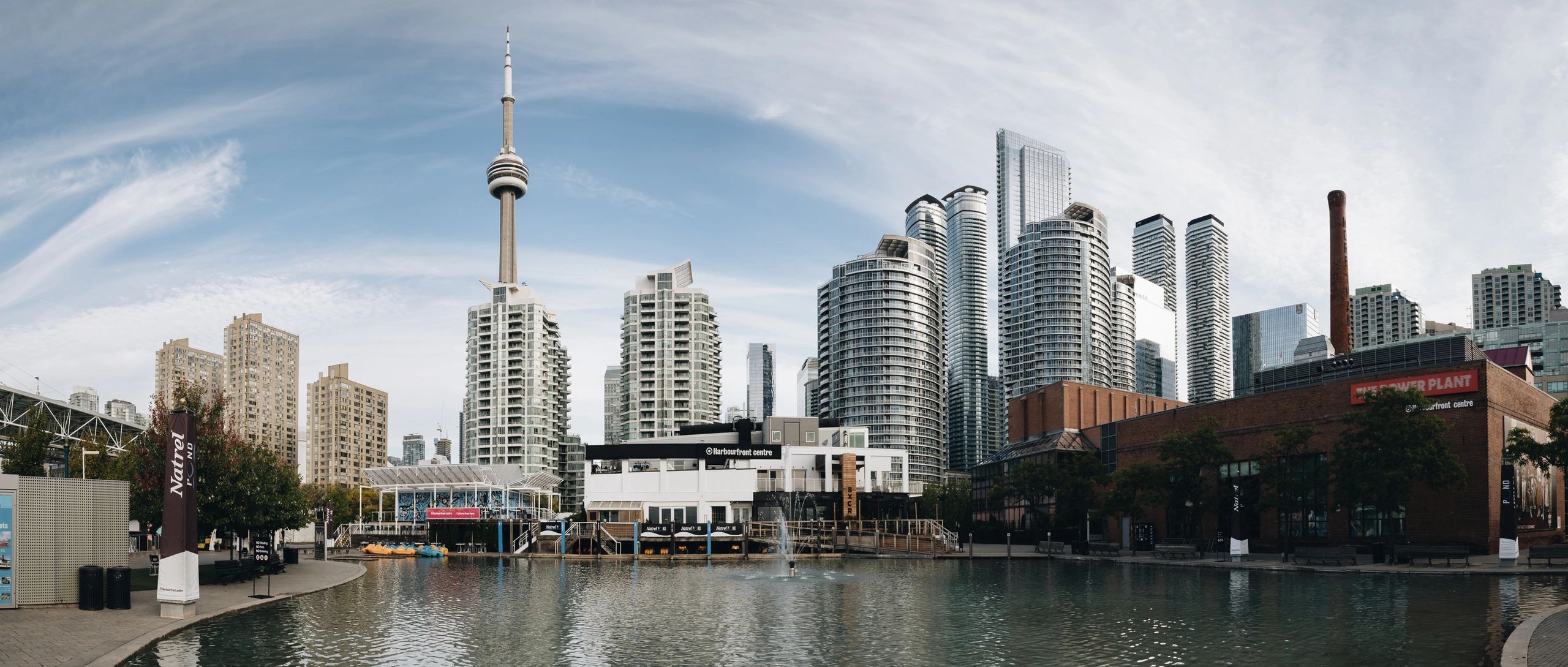 Toronto skyline at dusk